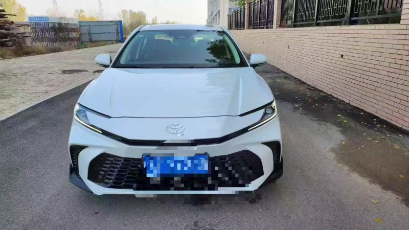 唐山25年丰田凯美瑞1