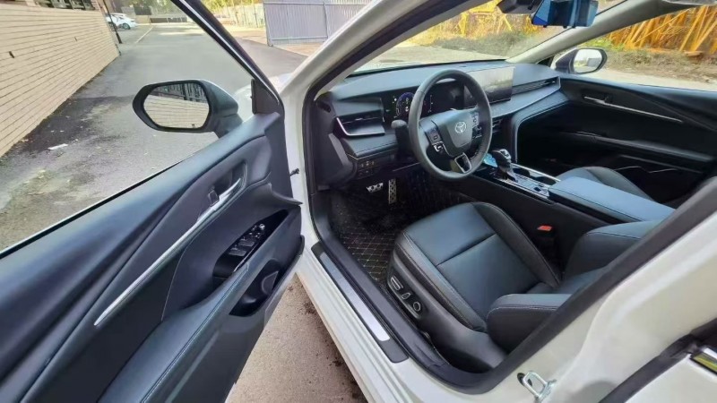 唐山25年丰田凯美瑞6