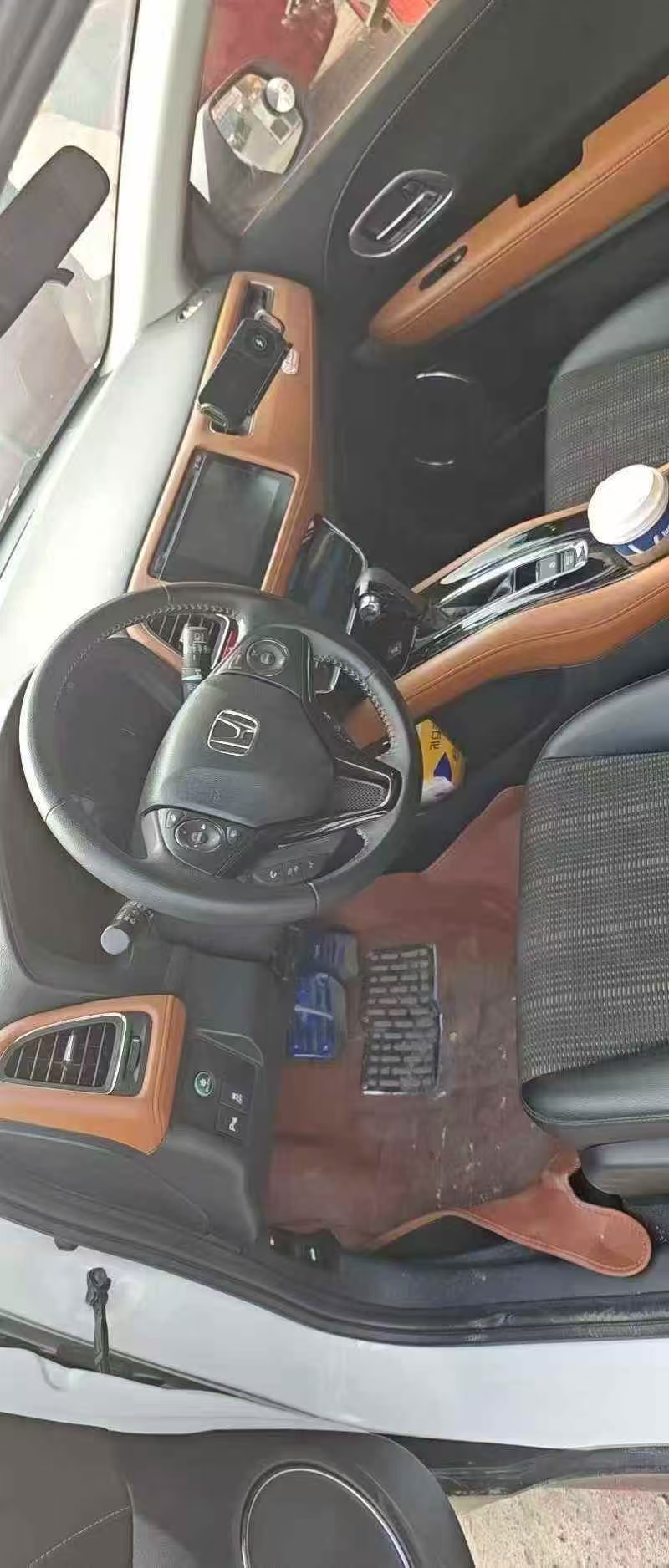 唐山18年本田缤智2