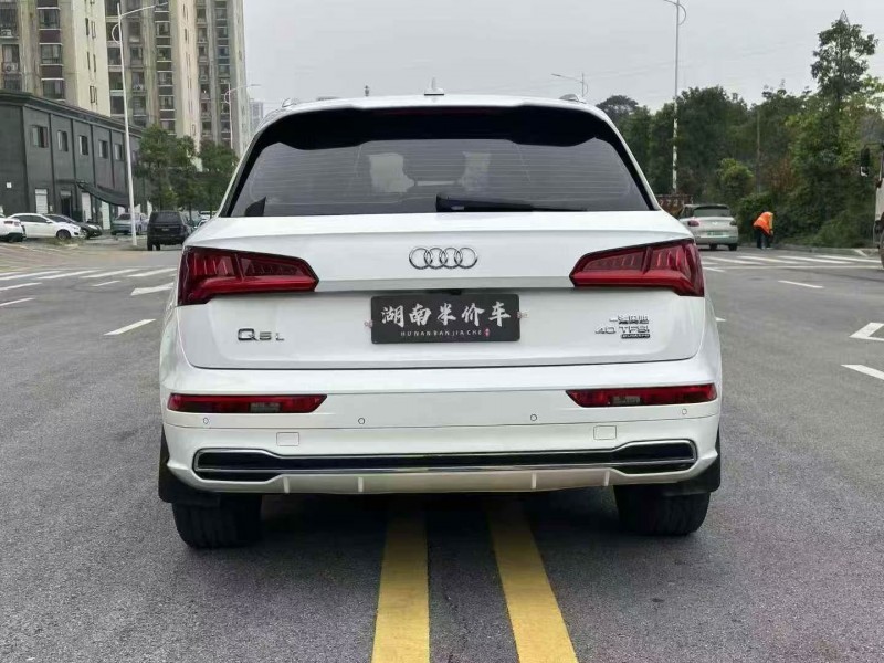 邵阳19年奥迪Q58