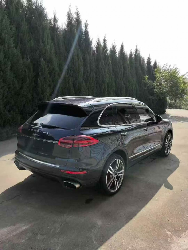 枣庄15年保时捷卡宴8