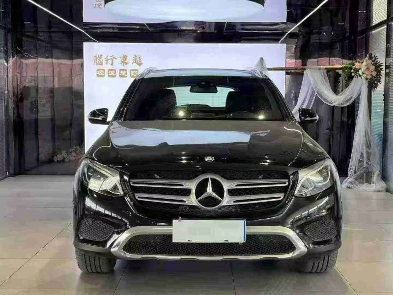 济宁16年奔驰GLC1