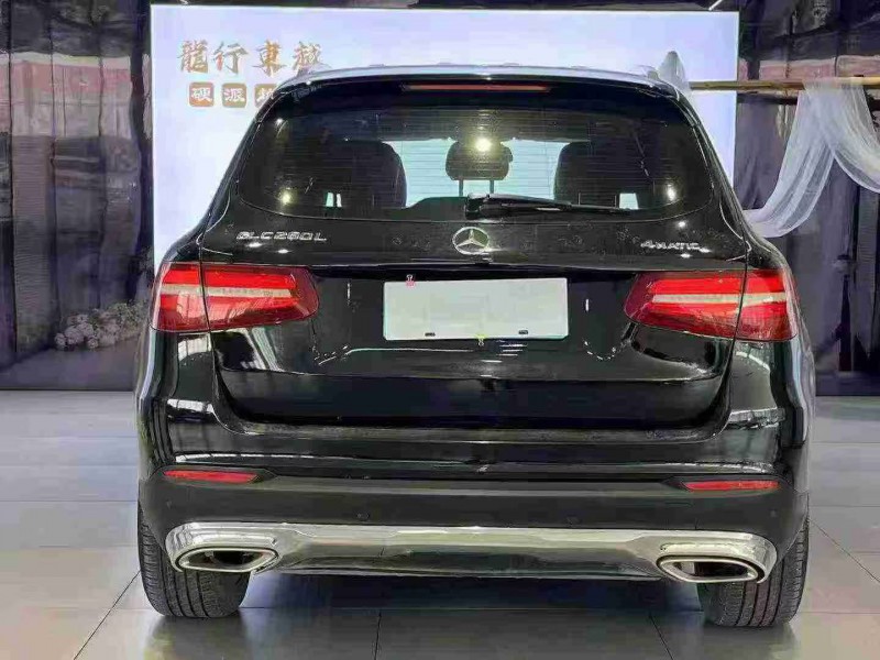 济宁16年奔驰GLC9