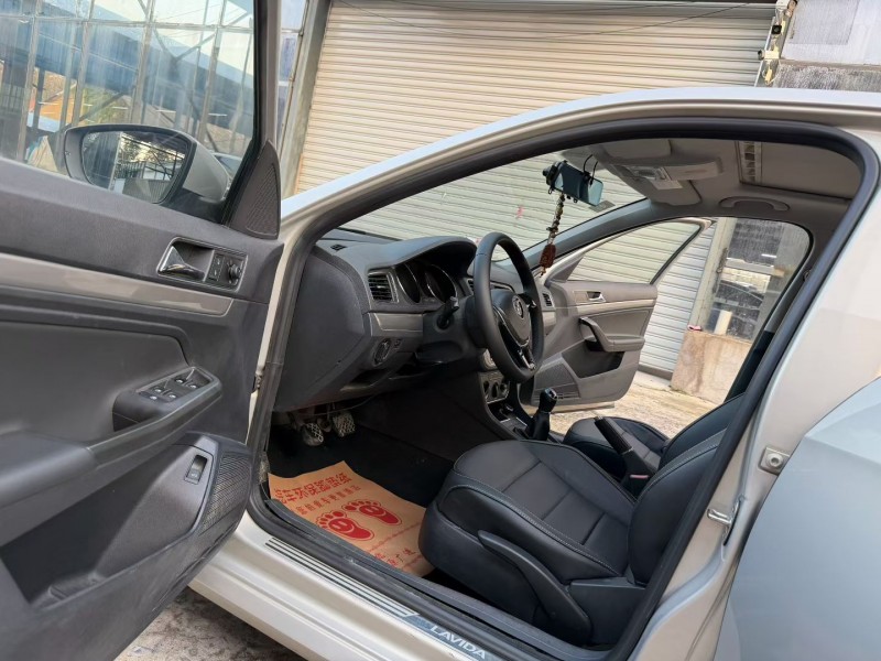 徐州16年大众朗逸4