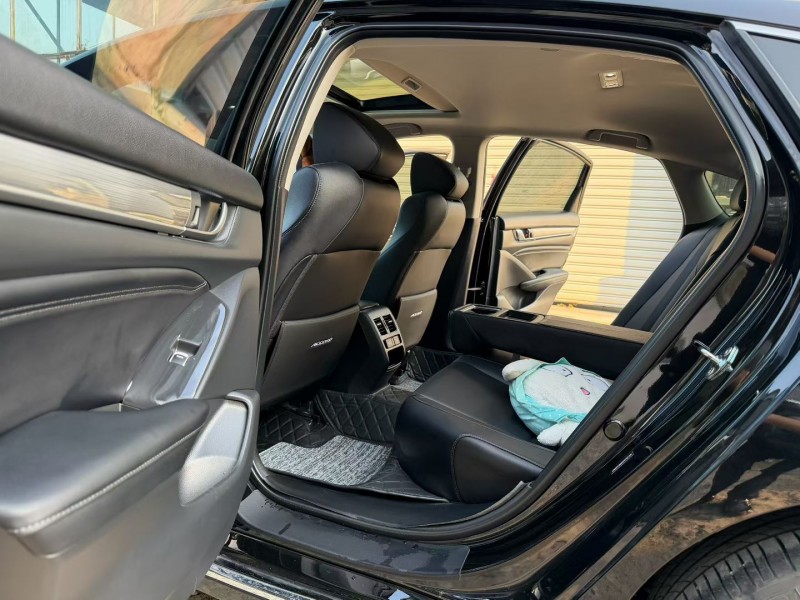 徐州23年本田雅阁7