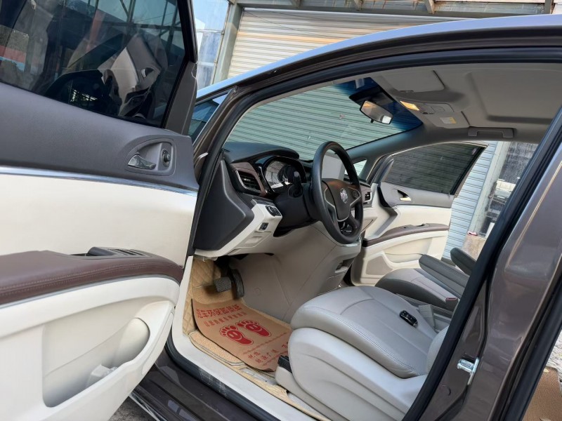 徐州24年别克GL84