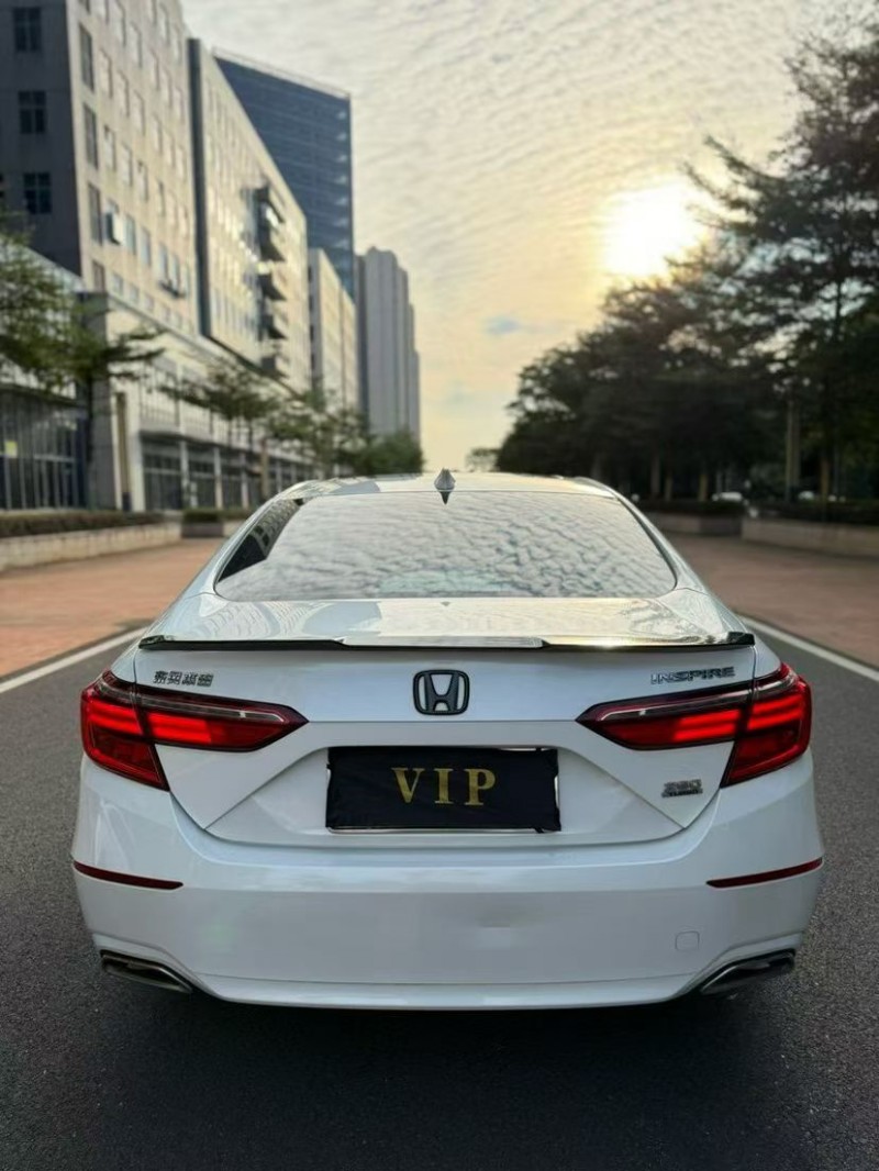 深圳21年本田英诗派8