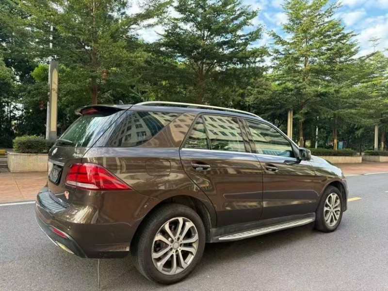 深圳16年奔驰GLE9