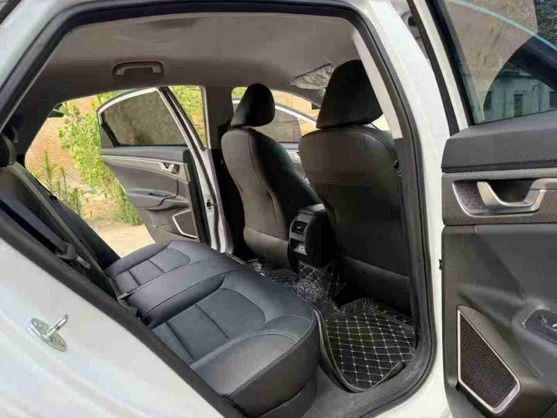 徐州23年吉利帝豪7