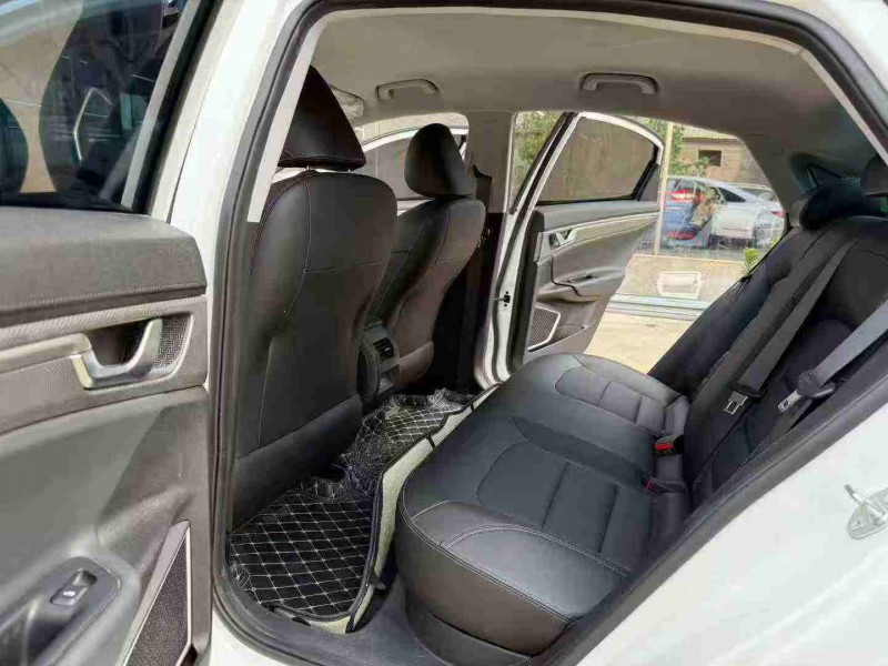 徐州23年吉利帝豪8