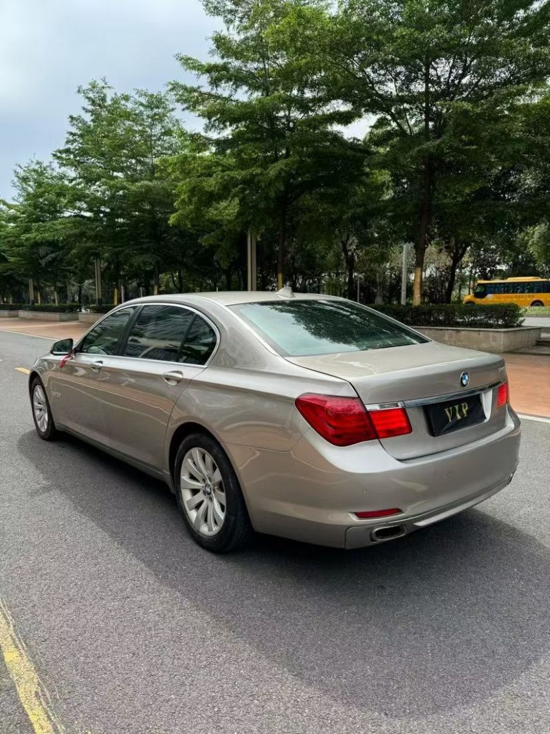珠海12年宝马7系7