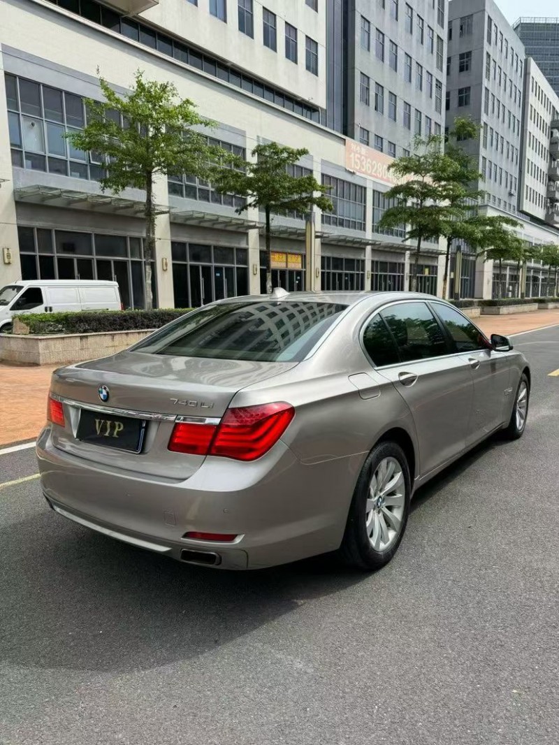 珠海12年宝马7系8