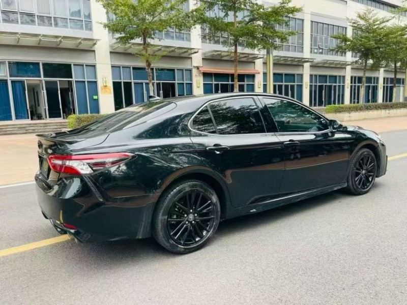 珠海24年丰田凯美瑞7