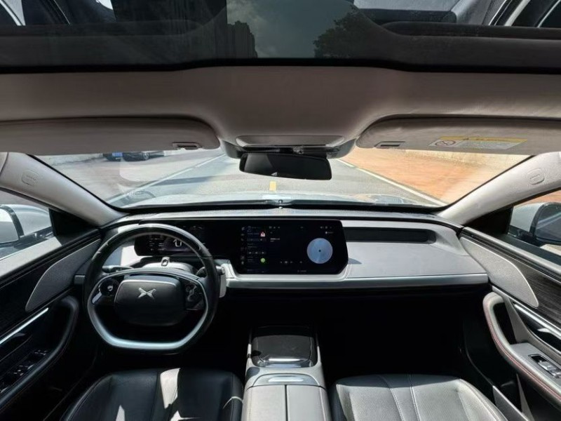 深圳24年小鹏汽车p76