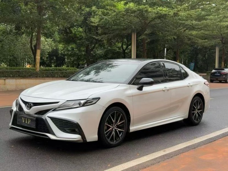 深圳21年丰田凯美瑞2