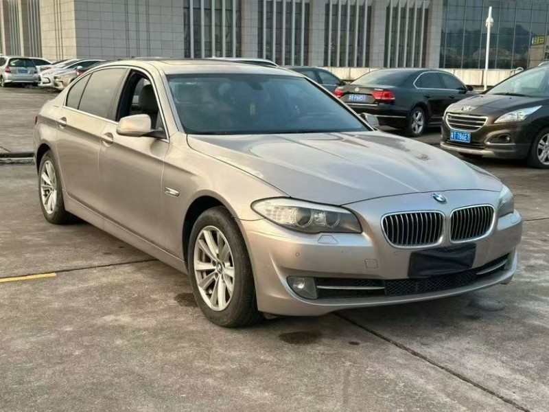 广州13年宝马5系2