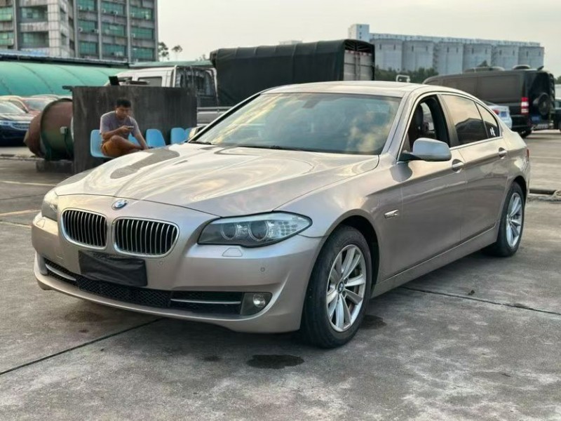 广州13年宝马5系3