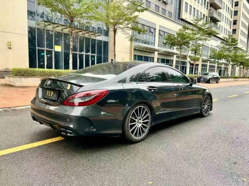 江门12年奔驰CLS7