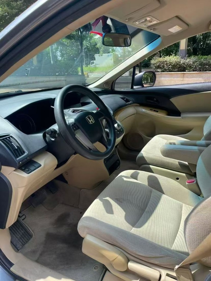 深圳12年本田奥德赛5