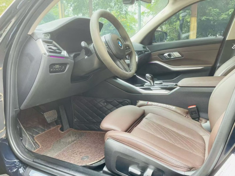 桂林22年宝马3系6