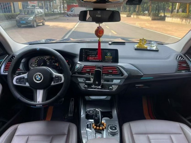 汕头19年宝马X35