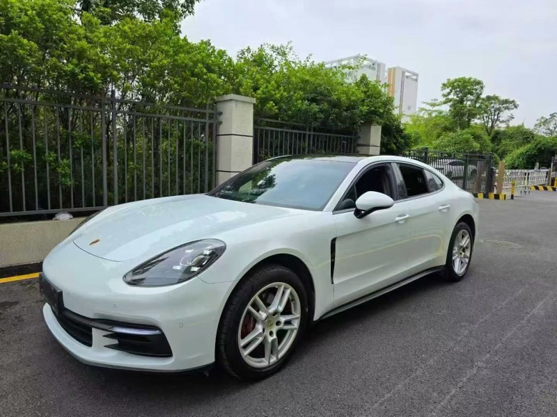 珠海18年保时捷帕拉梅拉2