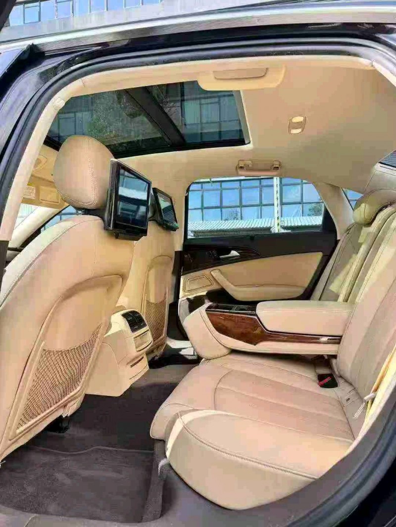 东莞14年奥迪A6L8