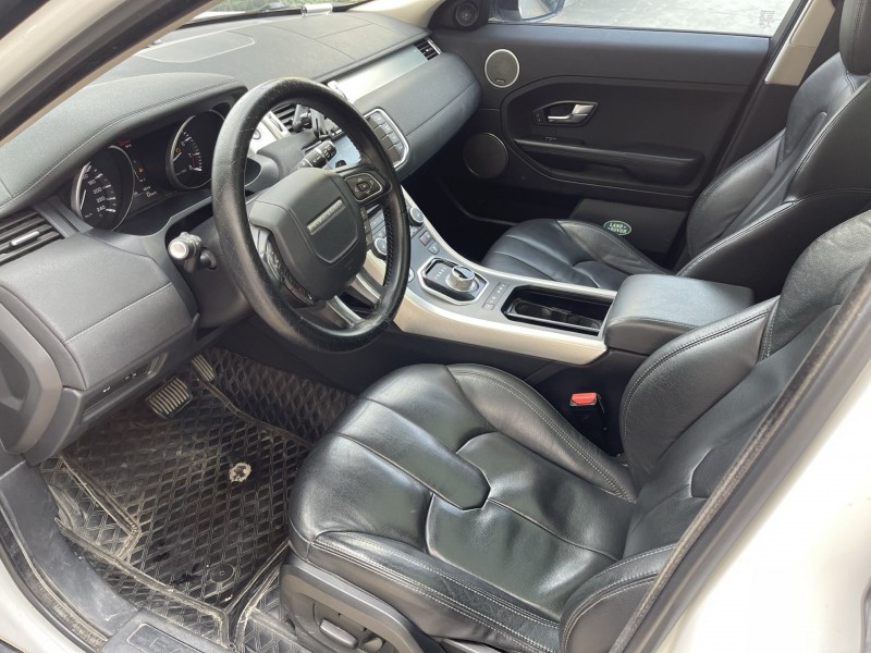 济宁15年路虎极光4