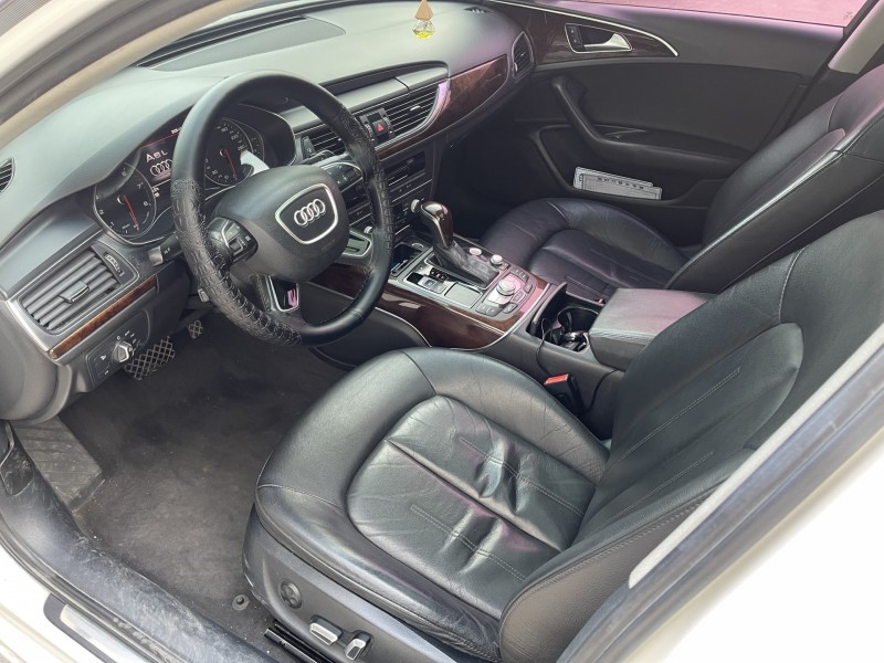 济宁16年奥迪A6L6