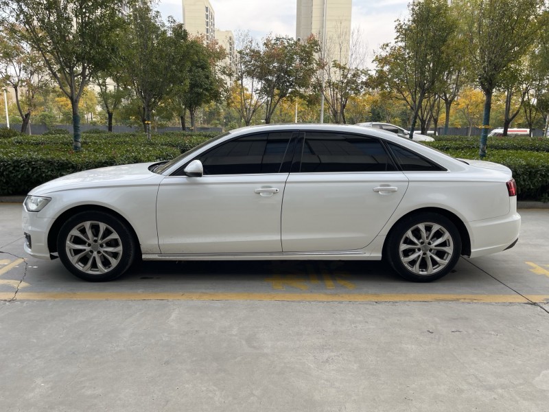 济宁16年奥迪A6L7