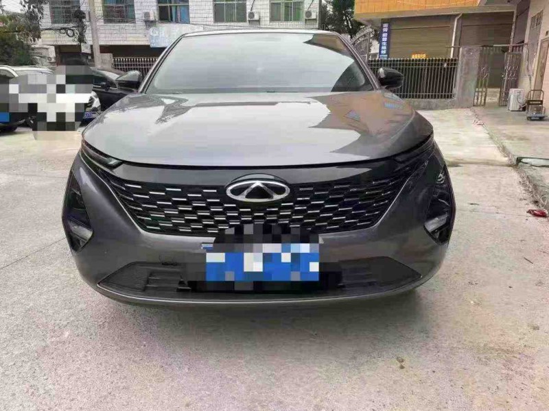 枣庄25年奇瑞艾瑞泽1