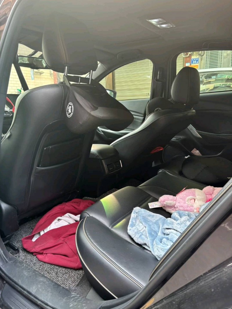 长沙19年马自达阿特兹5