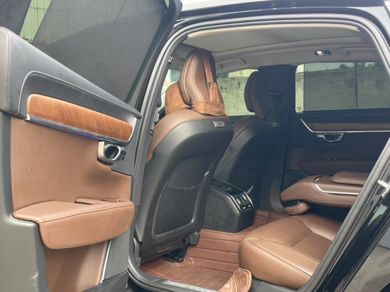 济宁20年沃尔沃S906