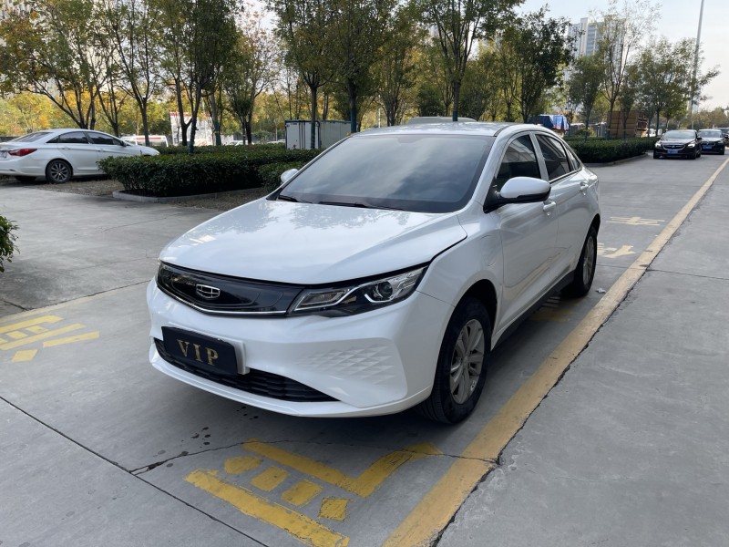 济宁23年吉利帝豪3