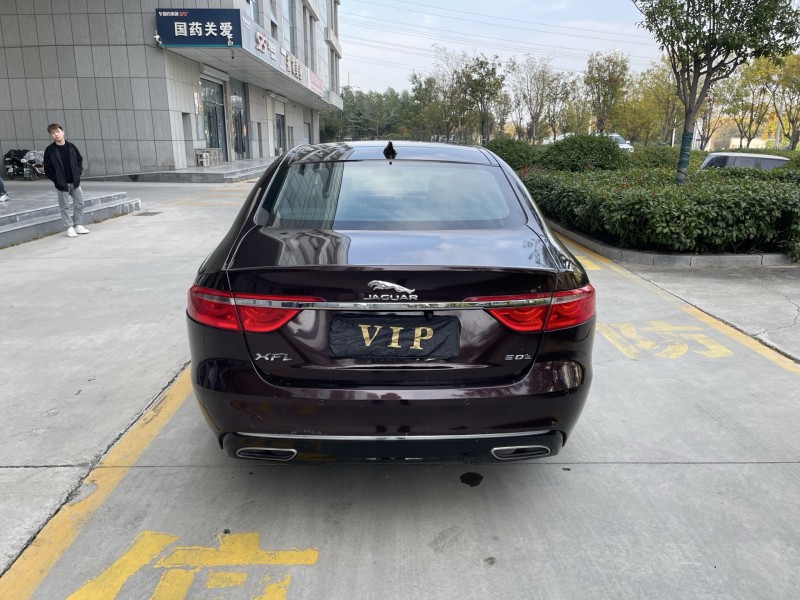 济宁18年捷豹XFL9