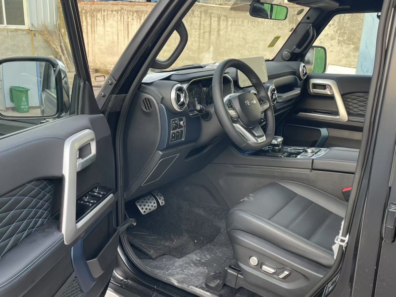 济宁25年北京BJ404