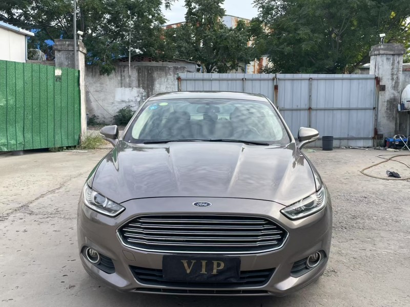 济宁14年福特蒙迪欧1