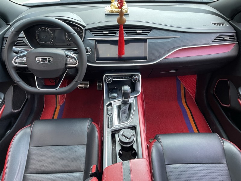 济宁21年吉利缤瑞6