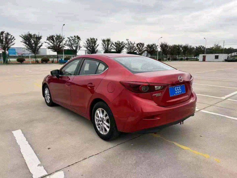 徐州17年马自达昂克赛拉5