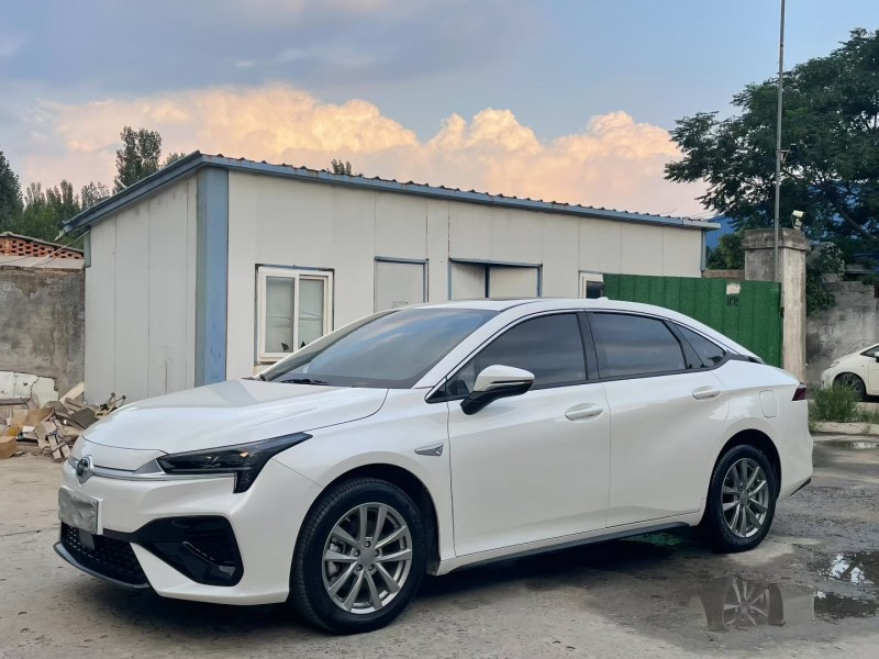 济宁24年传祺埃安S5802