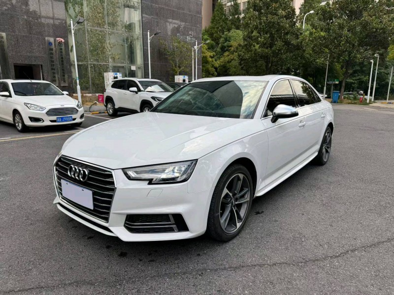 长沙19年奥迪A4L2