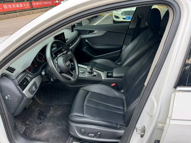 长沙19年奥迪A4L9