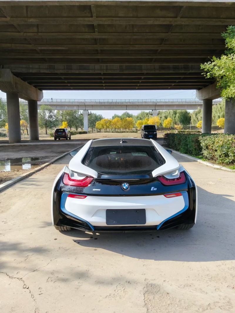 青岛17年宝马i88