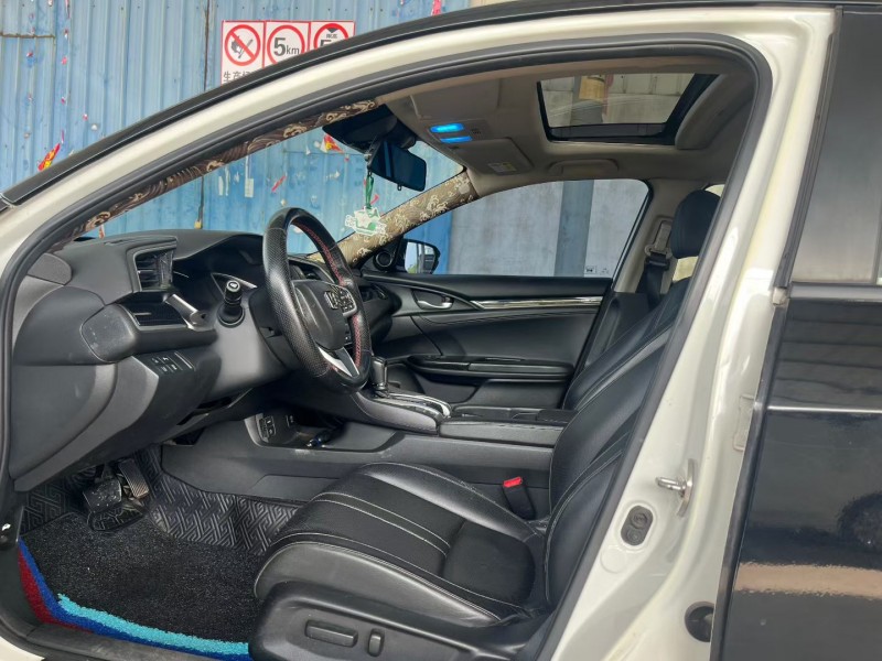 徐州17年本田思域4