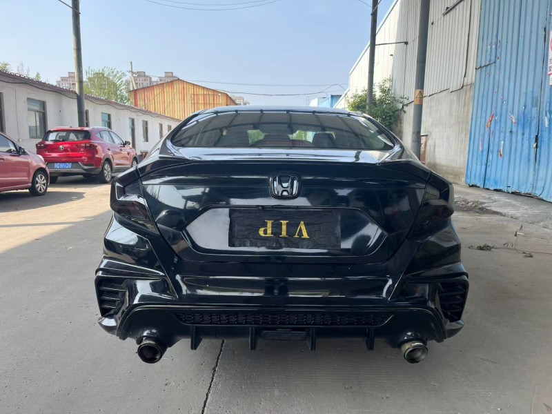 徐州17年本田思域9