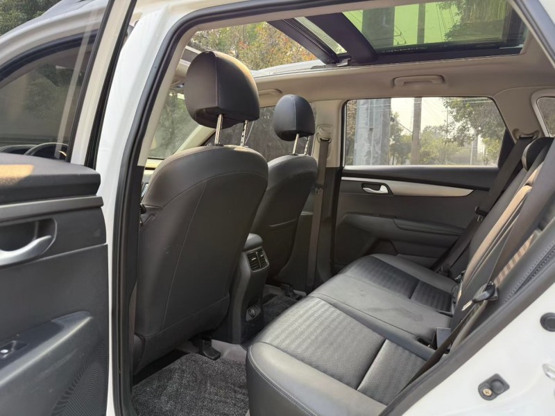 徐州20年起亚智跑5