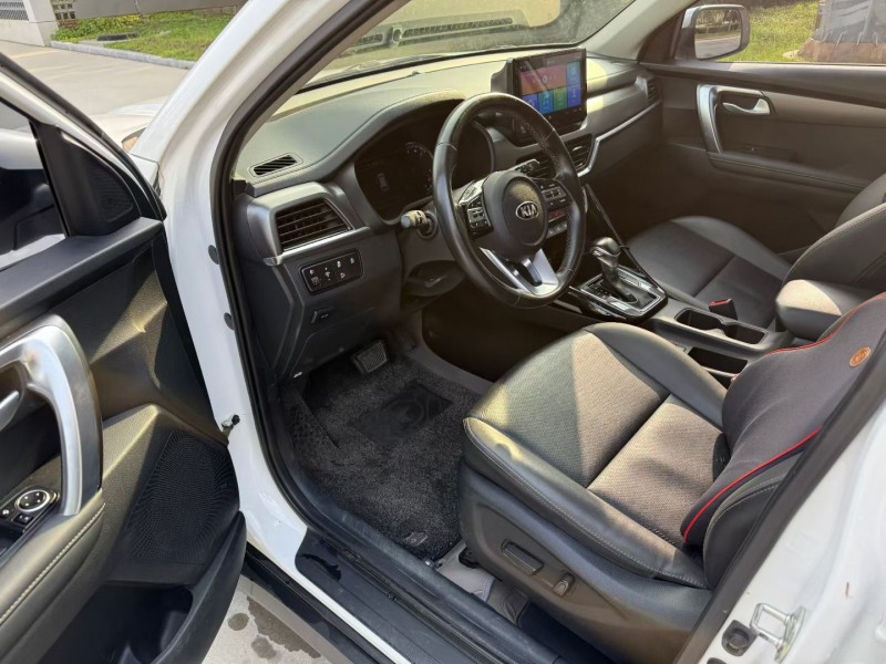 徐州20年起亚智跑8