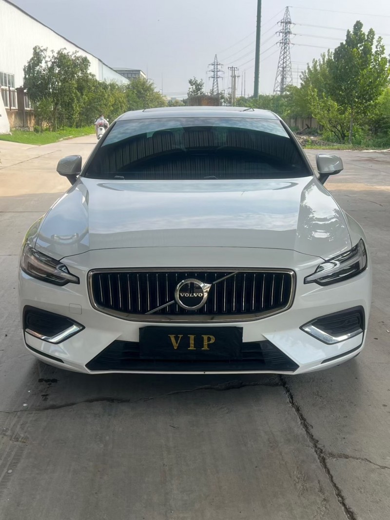 徐州24年沃尔沃S60L1