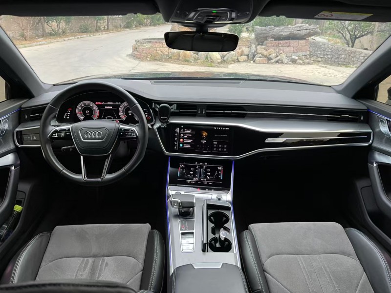 徐州23年奥迪A6L3