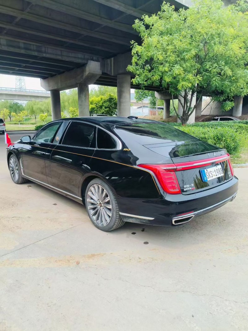 青岛22年红旗H97